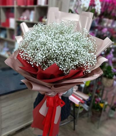 Букет цветов из: Гипсофила в Коммунаре