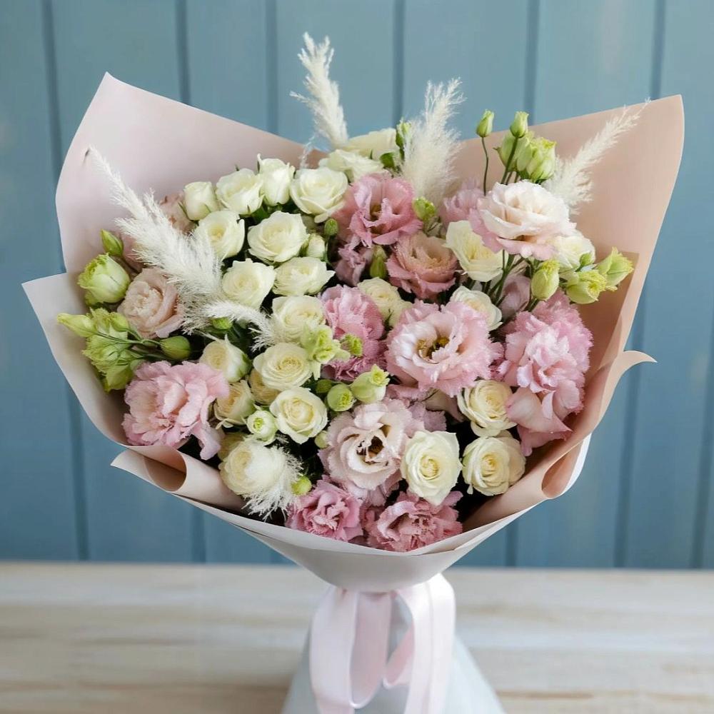 Букет цветов из: Альстромерии и Розы в Коммунаре