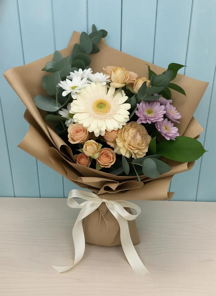 Букет цветов из: Герберы и Хризантемы в Коммунаре