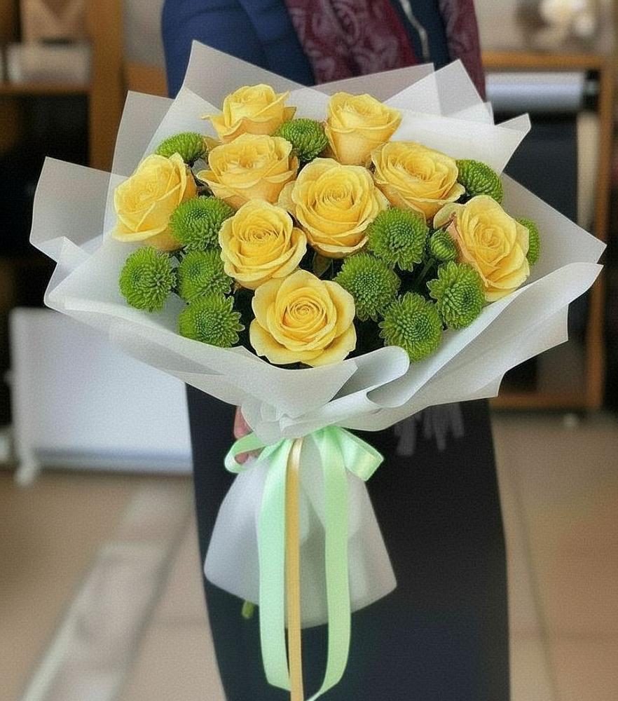 Букет цветов из: Хризантемы и Розы в Коммунаре