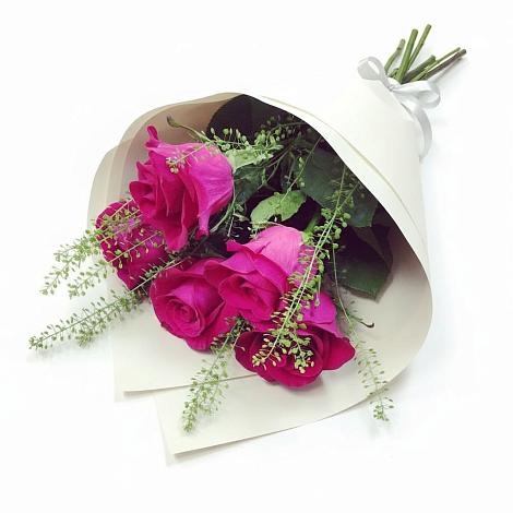 Букет цветов из: Розы в Коммунаре