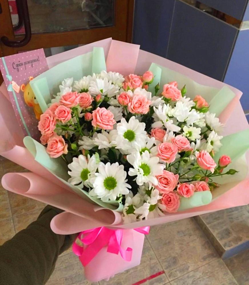 Букет цветов из: Розы и Хризантемы в Коммунаре