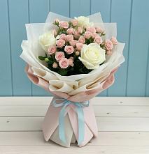 Букет цветов из:  Розы в Коммунаре