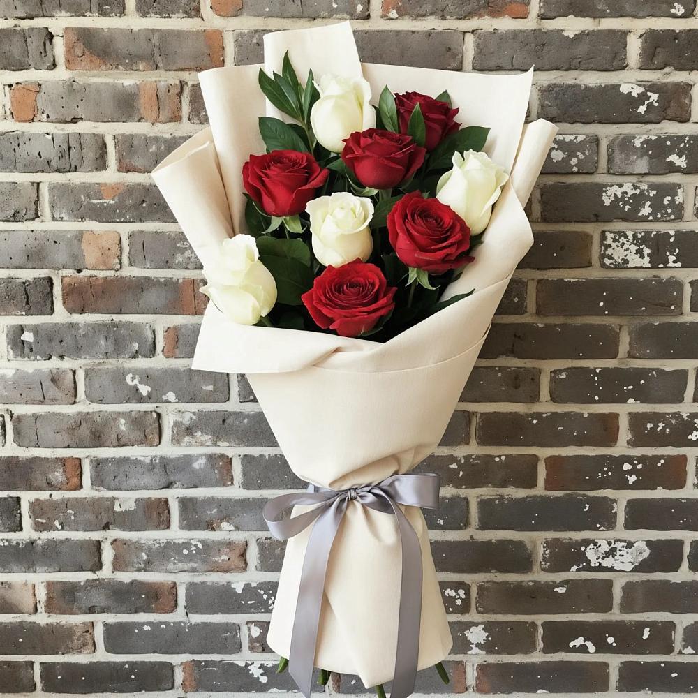 Букет цветов из: Розы в Коммунаре