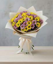 Букет цветов из:  Хризантемы в Коммунаре