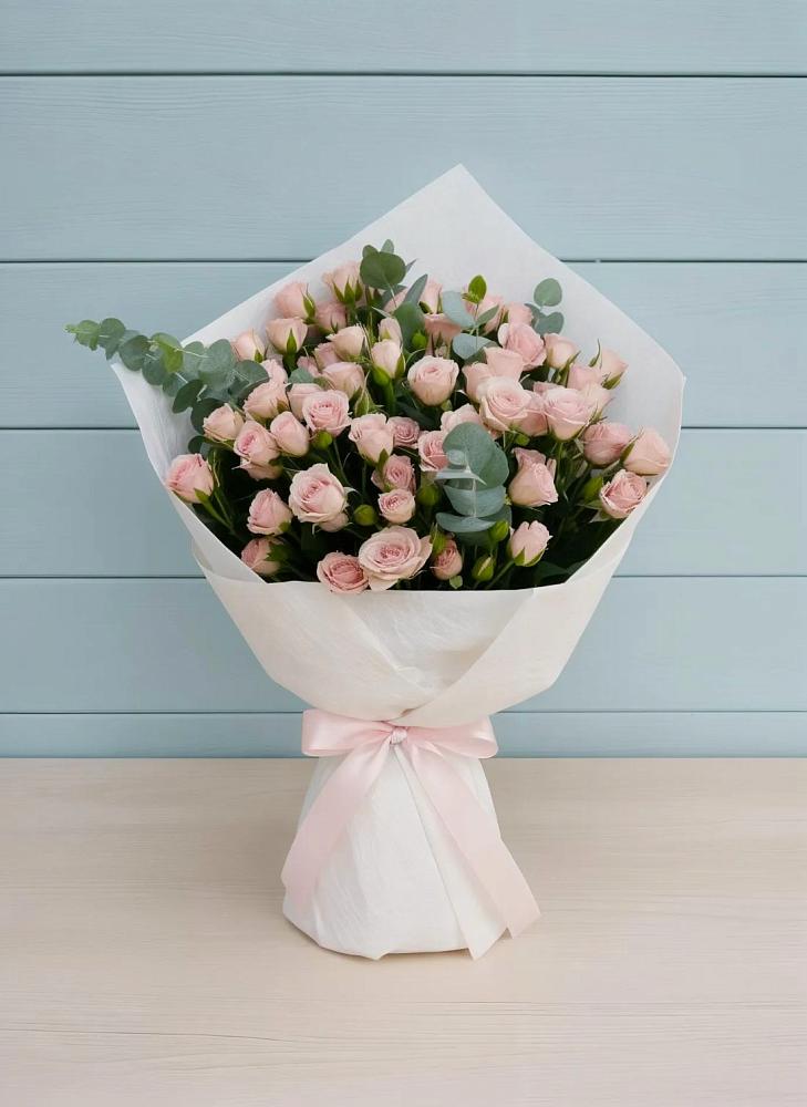 Букет цветов из: Розы в Коммунаре