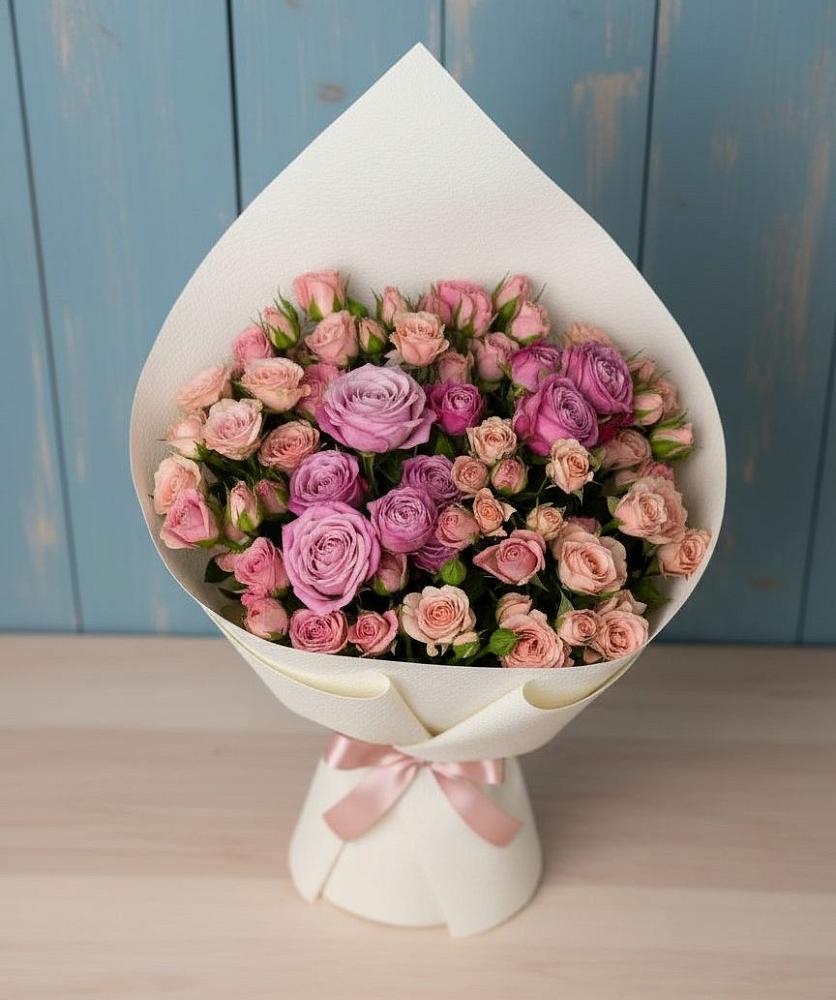 Букет цветов из: Розы в Коммунаре