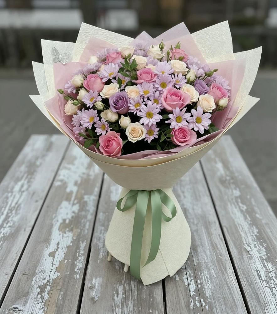 Букет цветов из: Розы и Хризантемы в Коммунаре